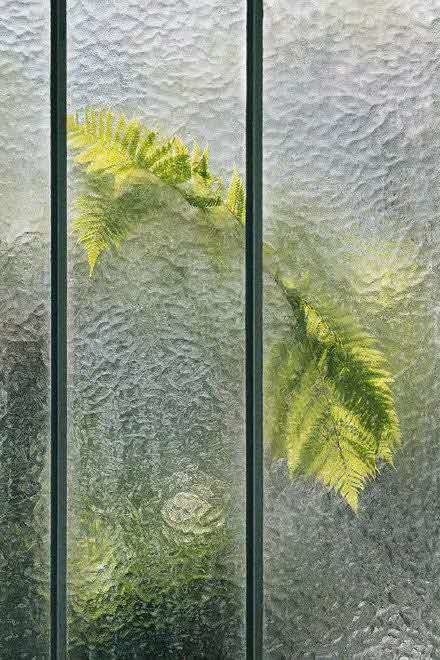 3-12mm Pola Tempered Kaca Sesuai Ukuran Untuk Dekorasi Pintu Jendela Bangunan