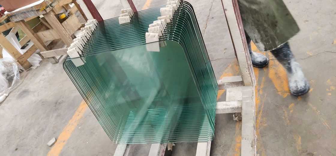 Keamanan yang disesuaikan Ketahanan terhadap beban angin Kaca tempered untuk pintu / jendela / dinding tirai / furnitur