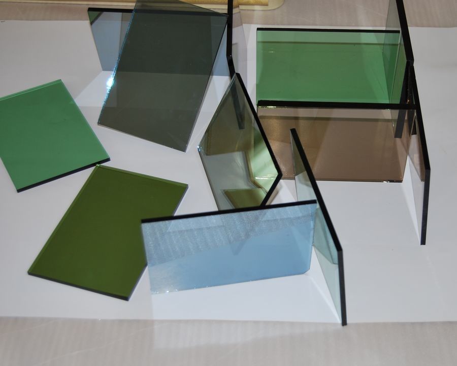 Anti-Cratch Reflektif Tempered Glass 0.3mm Explosion-Proof Float Glass Untuk Dekorasi Jendela