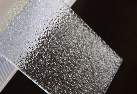 Dekorasi berpola kaca berbentuk dengan ukuran 4mm hingga 15mm yang disesuaikan untuk bangunan furnitur