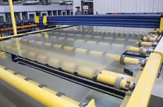 Ultra Clear Electricizable Solar Panel Photovoltaic Glass/Sun-Shade Heat Preservation yang Digunakan untuk Membangun Curtain Wall/Gla
