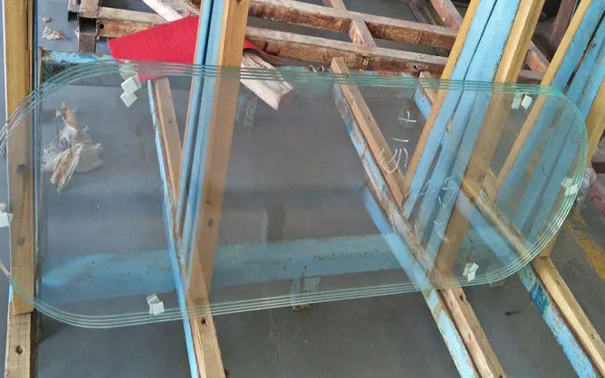 Kaca Float Ultra Clear untuk Rintangan Panas Bangunan ≤0.3mm/m°C dan Desain Tidak Reguler