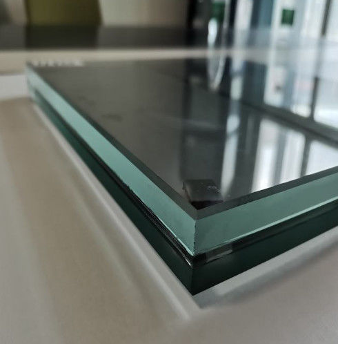Grosir 6.38mm~40.28mm PVB Tempered Laminated Glass Ukuran Custom Ketebalan Custom