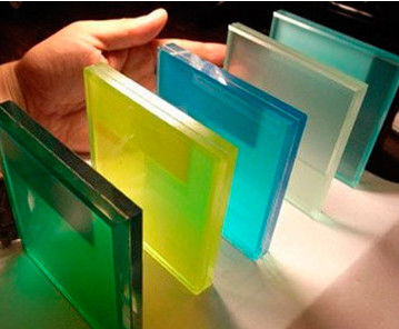Pabrik Kaca Berwarna-warni Laminasi Kaca Tempered