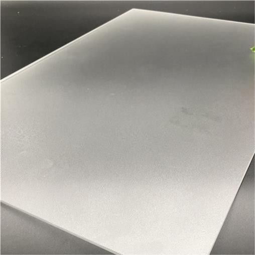China Pabrik Jual Panas Kaca Surya Ekstra Jelas / Besi Rendah 3.2mm-4.3mm