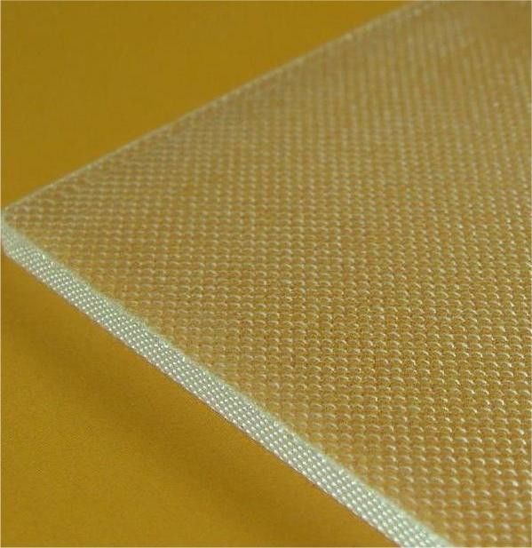 China Pabrik Jual Panas Kaca Surya Ekstra Jelas / Besi Rendah 3.2mm-4.3mm