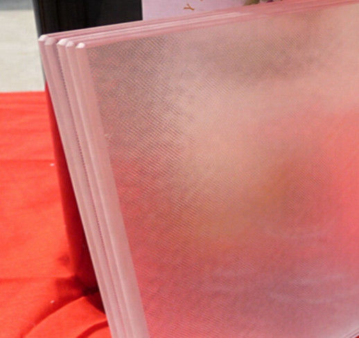3.2mm-4.3mm Low Iron Tempered Solar Panel Glass untuk Sistem Surya