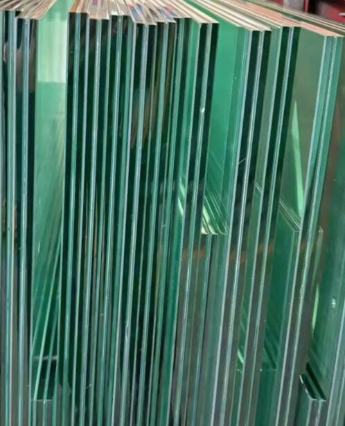 Produsen Kaca Tempered Tinted Bening Keselamatan 6.38-42.38mm untuk Jendela Pintu/Tangga Laminated/Lift/Pagar/Kaca Bangunan Konstruksi dengan Film PVB/Sgp