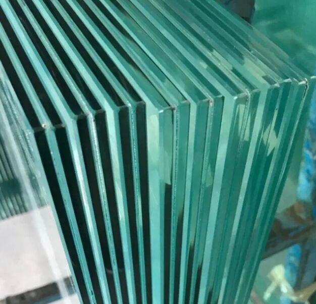 4.38-40.28mm Kaca Tempered Laminated Bening yang Diperkuat PVB/SGP, Kaca Tempered Buram, Kaca Tempered Etsa Asam, Kaca Insulasi, Kaca Laminated untuk Dinding Pagar, Railing, Guardrail